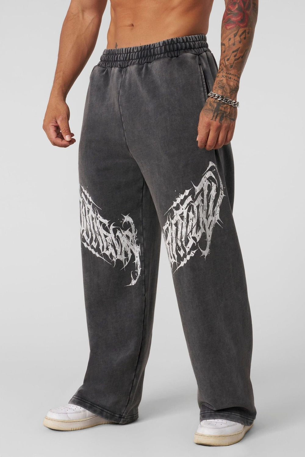 YONGLA men's sports pants with leaf camouflage print straight leg casual pants, loose sports outdoor wide leg pants